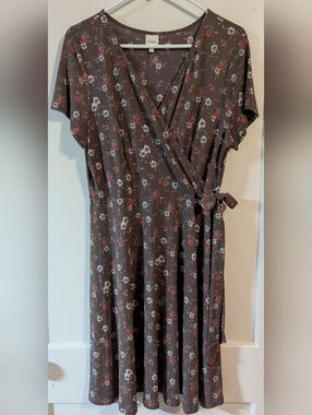 Kaileigh Brown Floral Wrap Midi Dress